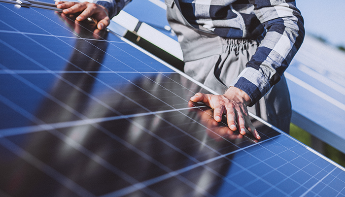 Instalación de paneles solares en Led Solar. cotiza ahora mismo